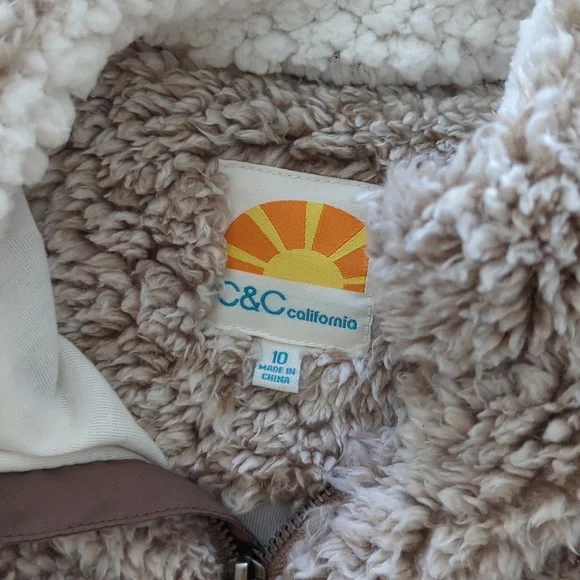 🌿KIDS FUZZY SWEATER🌿 - Picture 4 of 4